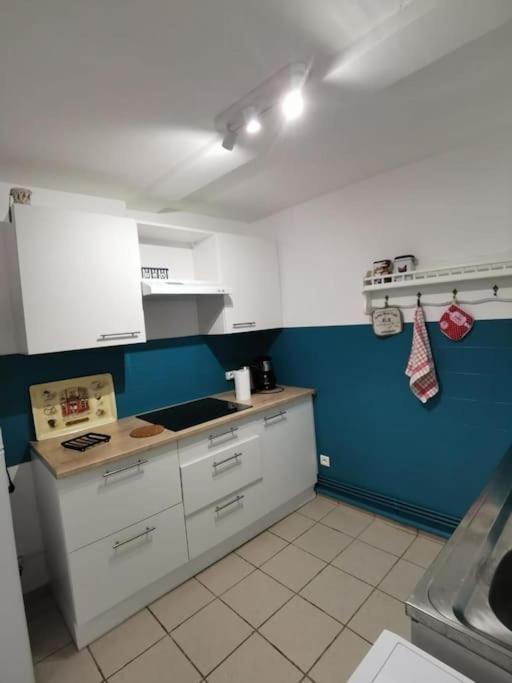 2 Proche Apartment *